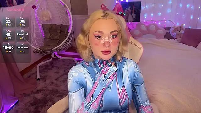 Femininy_fatale