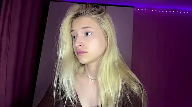FiveFootBlonde