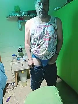 Girth_Gus