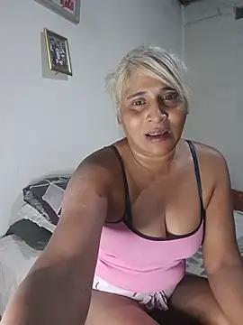 Goodgirlsue_77