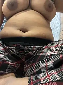 HOT_divya