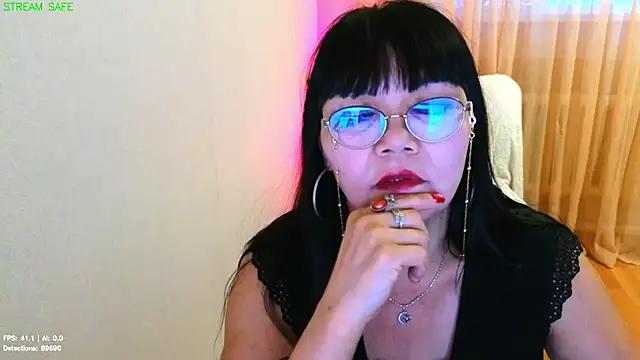Helena_Snow