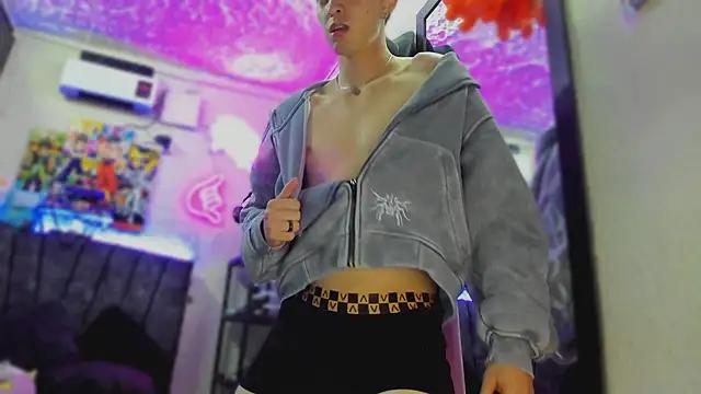 Hiroaki_hot