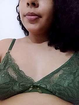 Hollyy_Cum