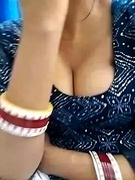 Hot-Muskan21