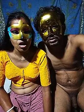 Hot_Urvashi_