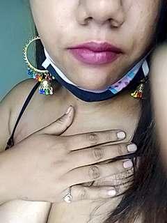 Hot_meenal