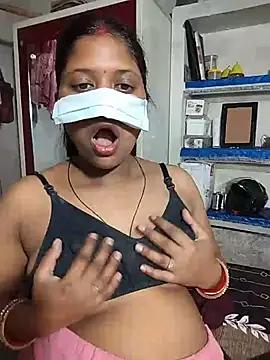 Hot_priya143