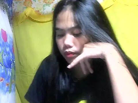Hotpinay1826