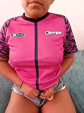 HottAndy69