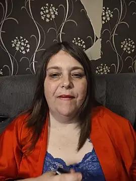 HousewifeMilf_Courtney