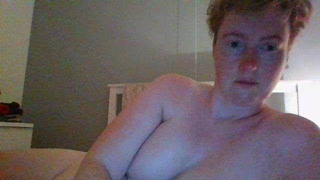 Iamolivia_red