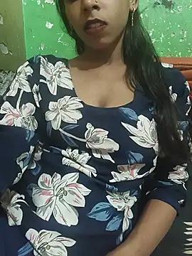 Itz_Aisha__