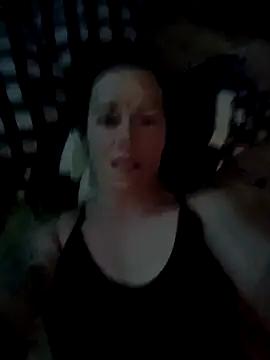 Jbadbunnyxxx