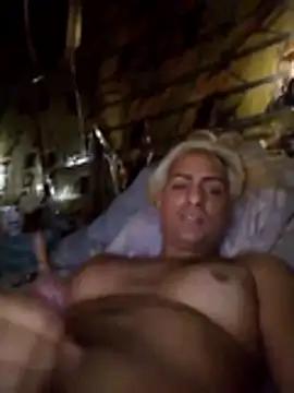 Jennifertravesti