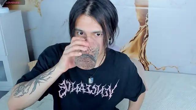 Kai_Mira