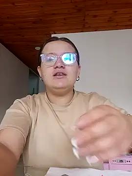 Kellyhot1