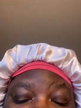 KinkyMamas25
