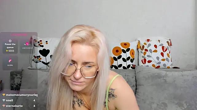 LadyIzabel
