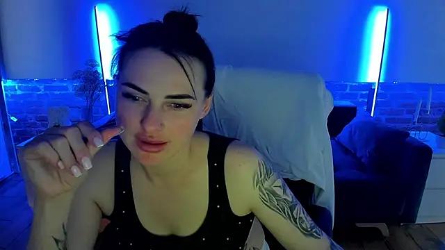 LalyLoves
