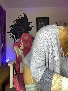 Larah_bell_uwu