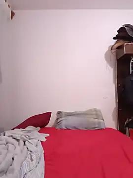 LatinaCalienteMilf