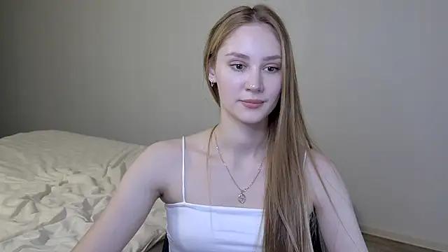 Layla001