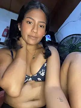 LeahBar