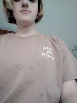 Leila_Hoti