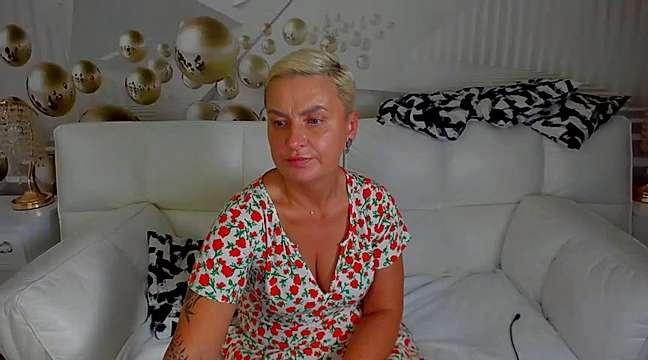 LeonaFarmer