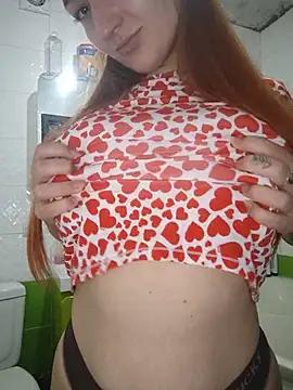 LeonaFox