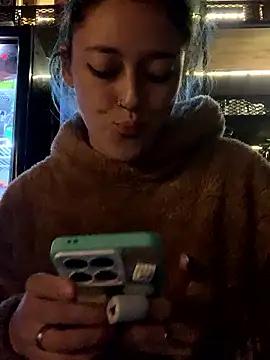 Lia_whitee