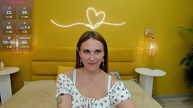 LisaAmoree