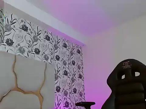 Livglow_tay