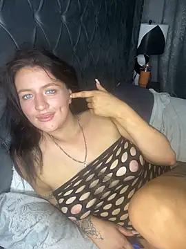 LolaRaee