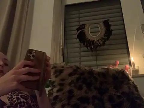 Lolaaspicy25