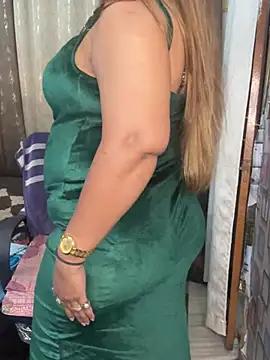 Lovely-Geet
