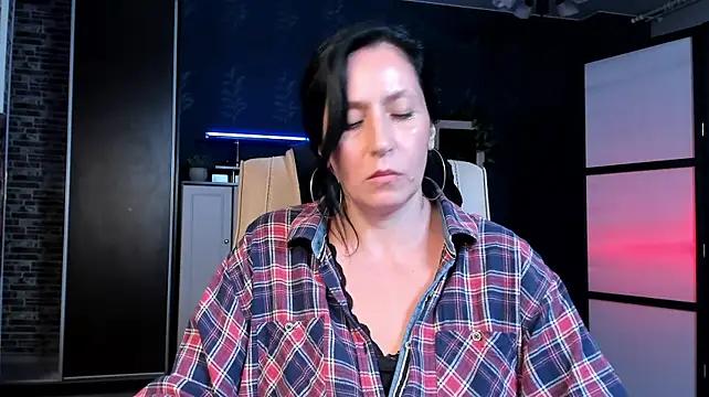 Lucky_Milf