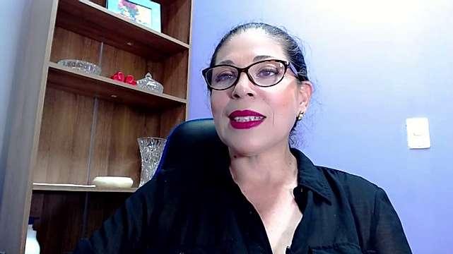 Madam_Lina