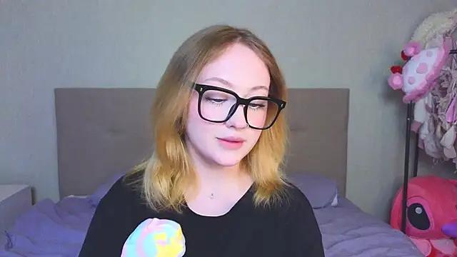 Mae_Barbie
