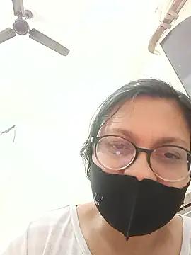 Mahira_sharma01