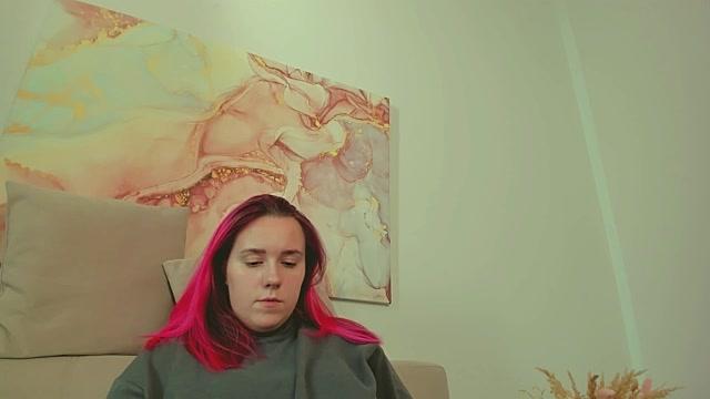 MandySchoolov