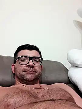 Maurzio@xh
