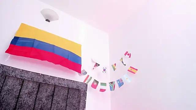MiaFoox__
