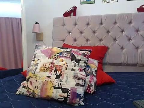 MiaMiller5
