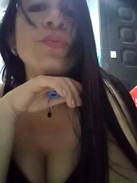 Mia_17__
