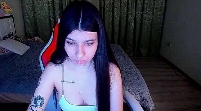 Mia_Cherry