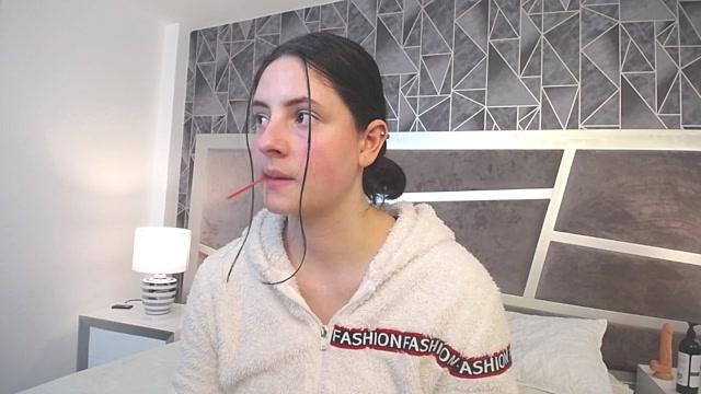 Mia__channel