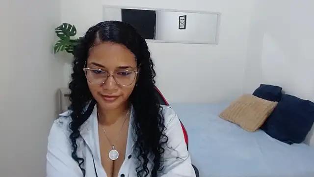 Mia_yarum_