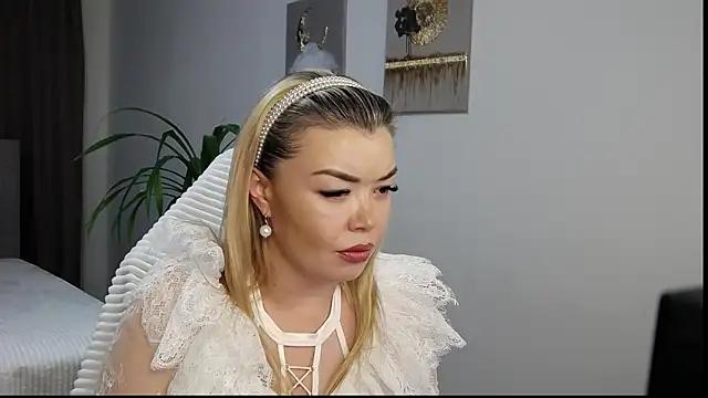 Miakiss_ss